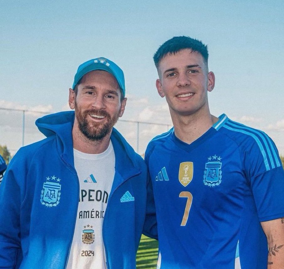 🔥跳级入选！跟队确认：17岁马斯坦托诺已被召入阿根廷国家队